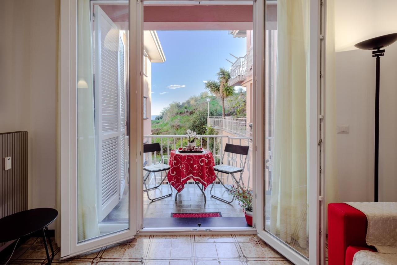 086 - Sunshine Home, 5 Minuti Dalla Spiaggia - Parcheggio Privato Gratis Incluso أوسبيداليتي المظهر الخارجي الصورة